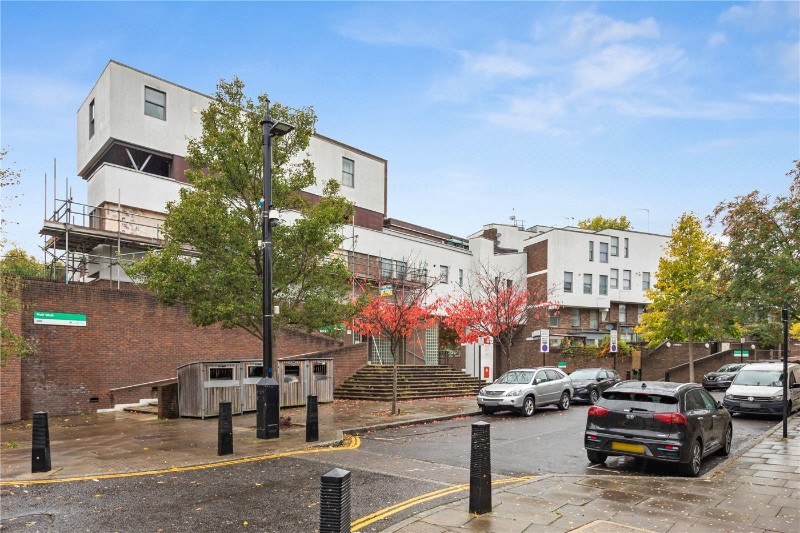 Upper Handa Walk, London, N1