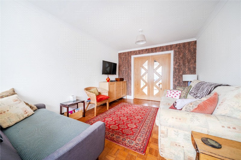 Northwood Drive, Newbury, Berkshire, RG14