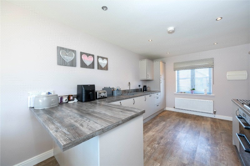 Harrier Way, Market Deeping, Peterborough, Lincolnshire, PE6