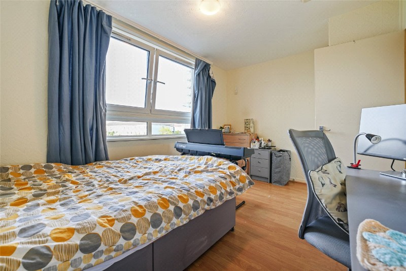Queensdale Crescent, London, Hammersmith and Fulham, W11