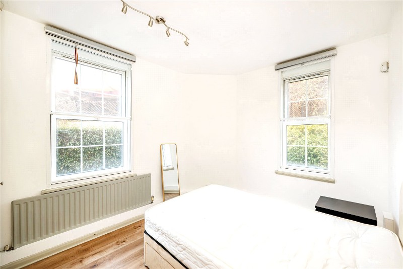 Southern Row, London, W10