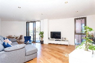 Regents Park Road, Finchley, London, N3