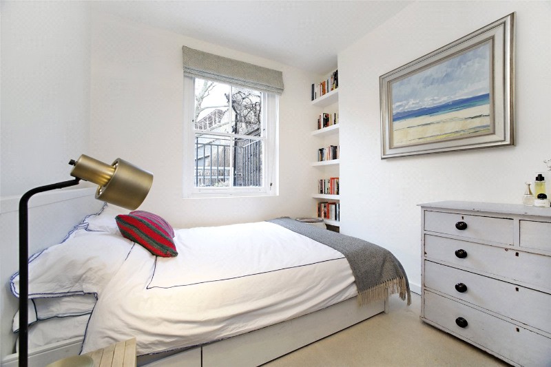 Albemarle Way, London, EC1V