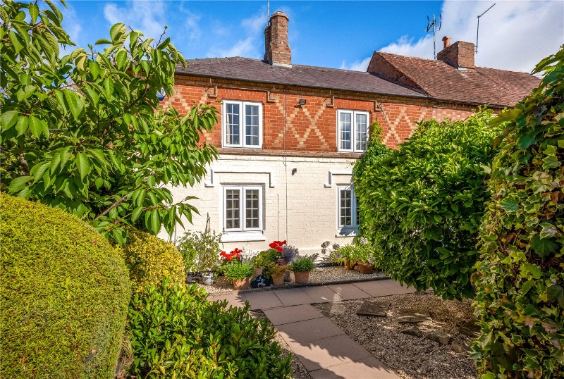 Kings Lane, Snitterfield, Stratford-upon-Avon, Warwickshire, CV37
