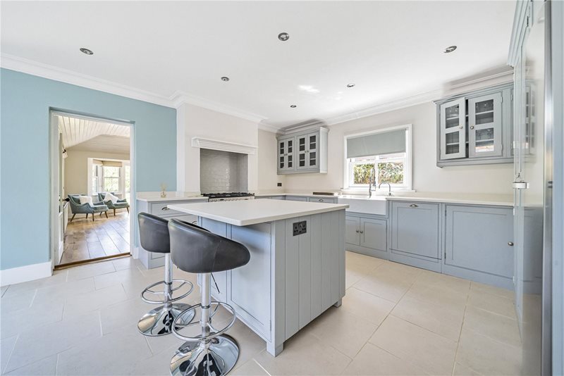 Lickfolds Road, Rowledge, Farnham, Surrey, GU10