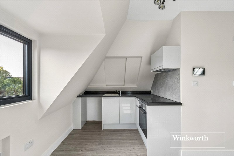 Wentworth Avenue, London, N3