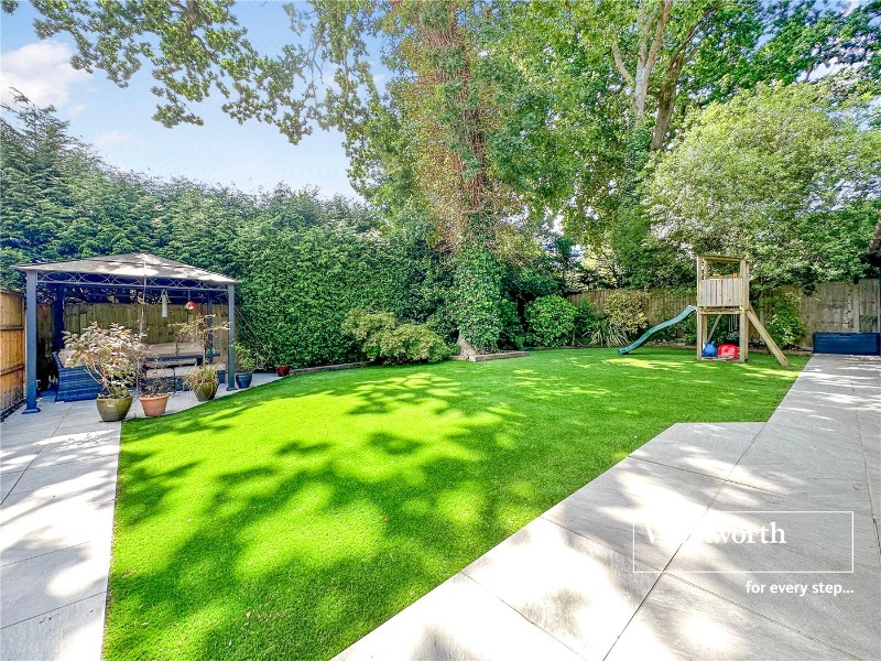 Gallows Drive, West Parley, Ferndown, Dorset, BH22