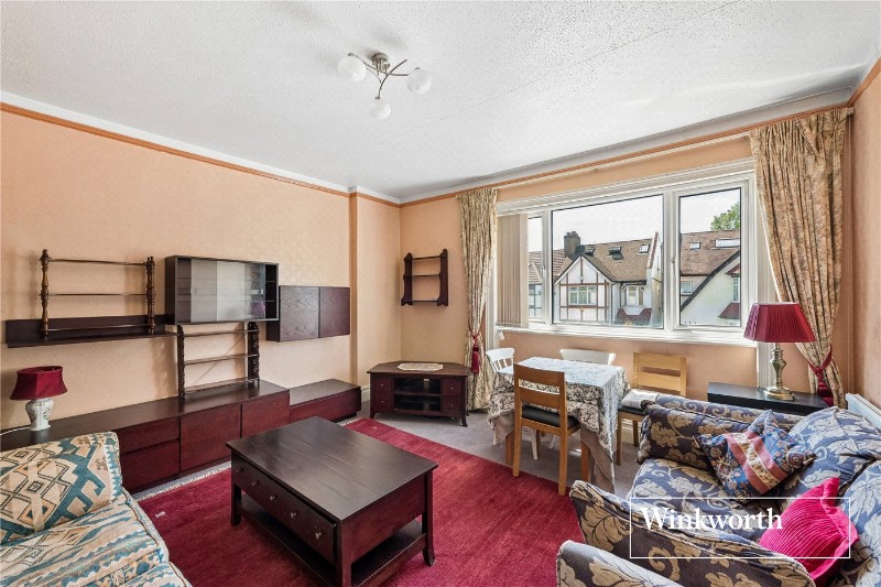 Chislehurst Avenue, North Finchley, London, N12