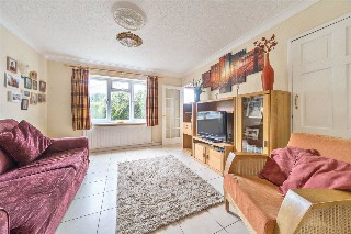 Walton Way, Newbury, Berkshire, RG14