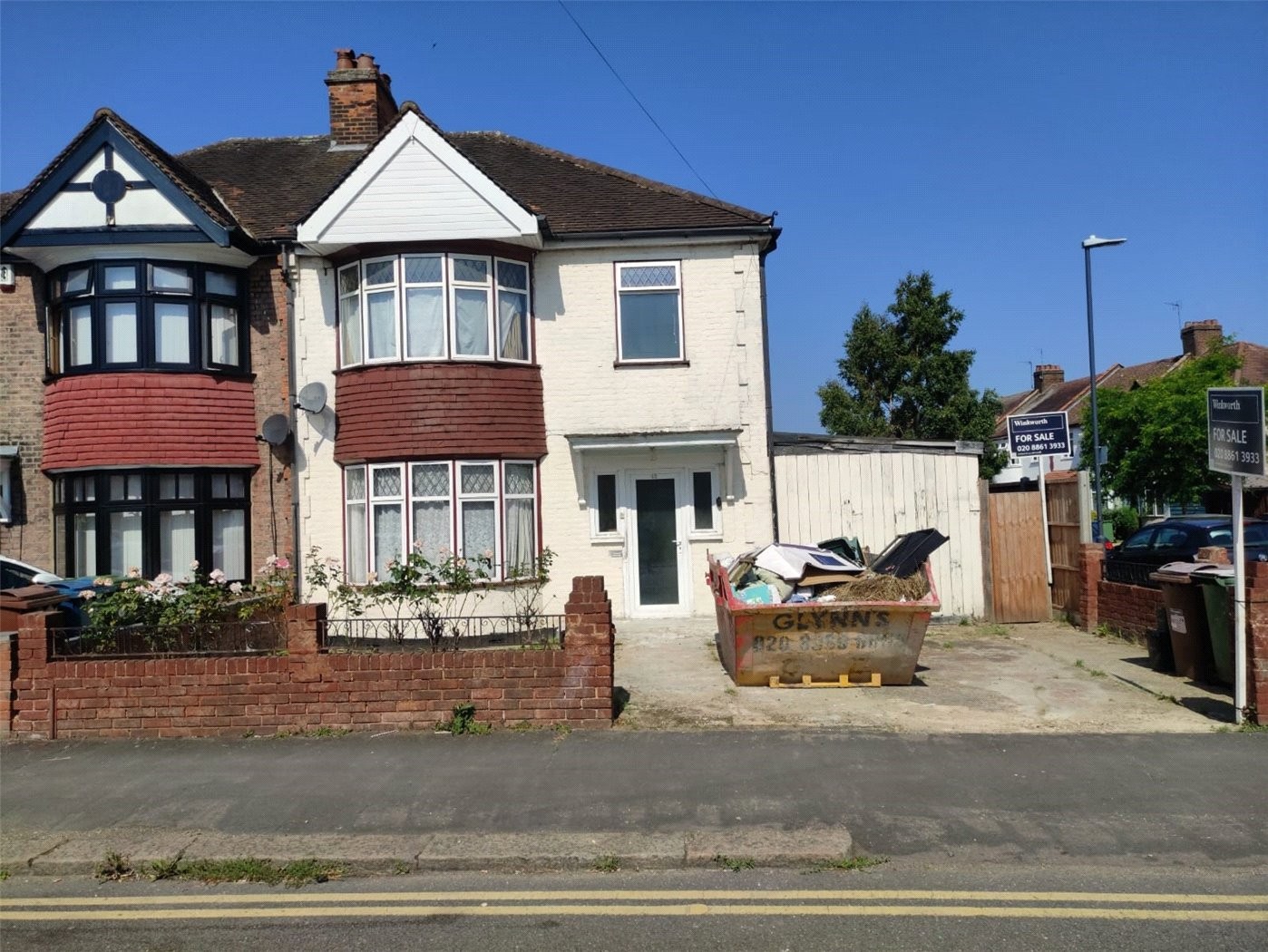 2 bedroom property for sale in Roxborough Road, Harrow, HA1 £273,000