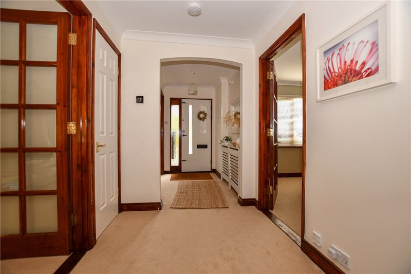 Bishops Drive, Wokingham, Berkshire, RG40