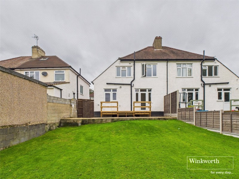 Meadow Way, London, NW9