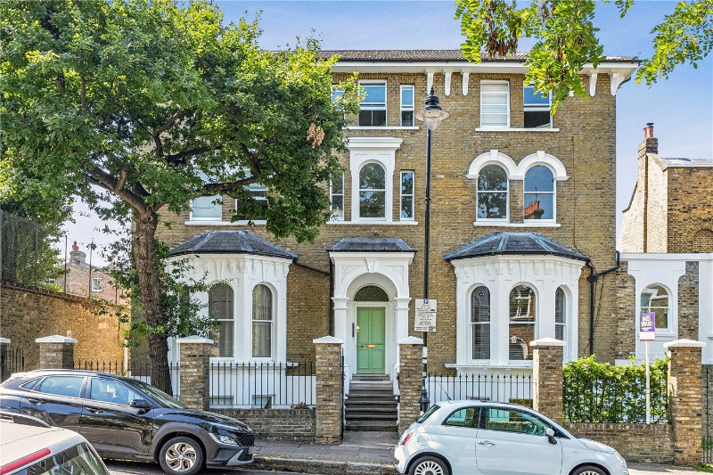 Highbury Hill, Highbury, London, N5