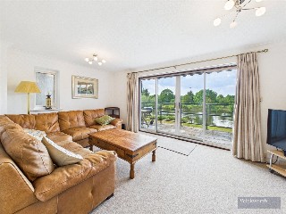 Ditton Reach, Thames Ditton, Surrey, KT7