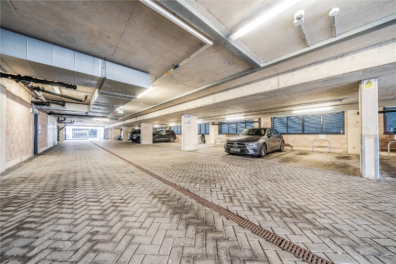 Kingman Way, Newbury, Berkshire, RG14
