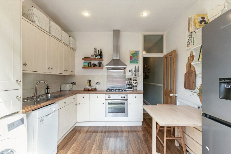 Honeybrook Road, London, SW12