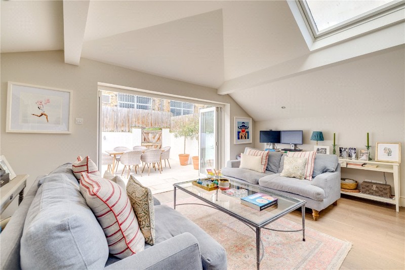 Parsons Green Lane, London, SW6