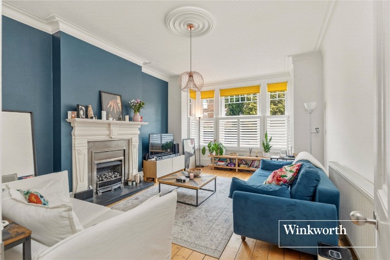Nether Street, Finchley, London, N3
