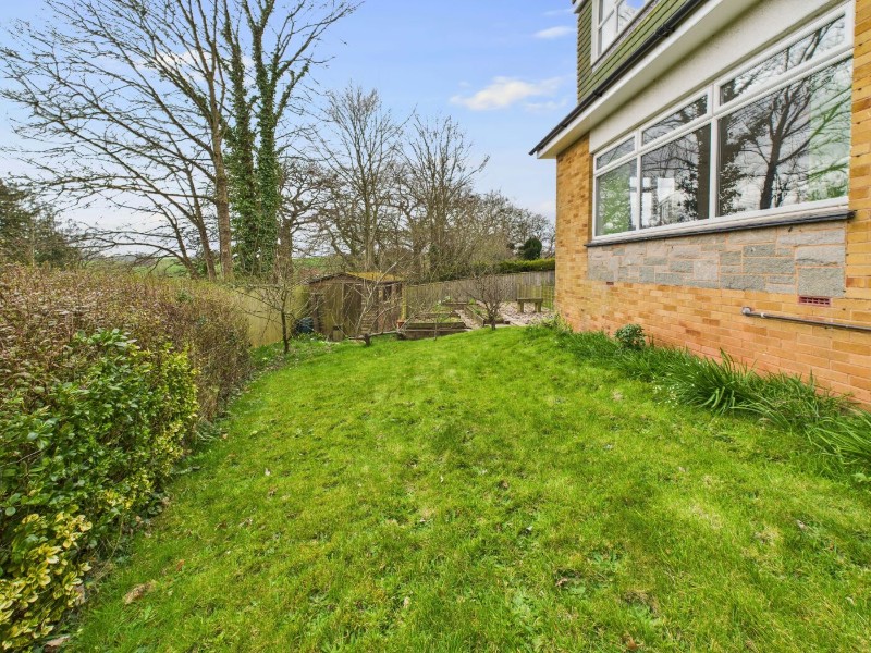 Chapel Downs Road, Crediton, Devon, EX17