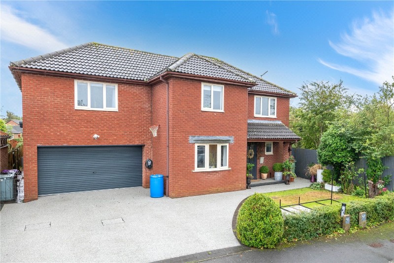 Hazelwood Drive, Bourne, PE10
