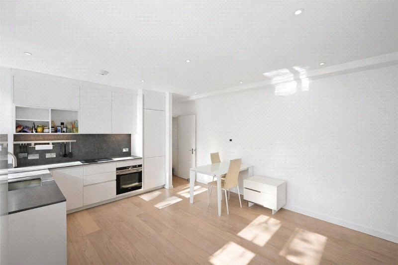 Carter Lane, London, EC4V