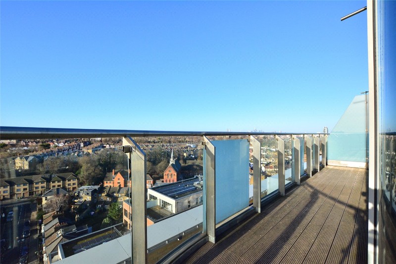 Loampit Vale, London, SE13