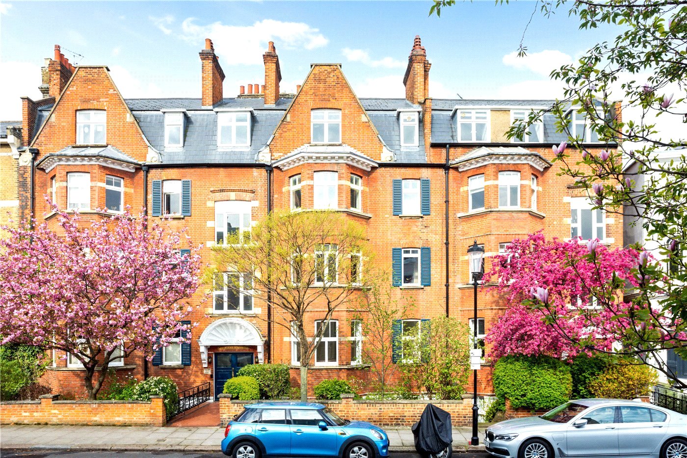 Elgin Crescent, London, W11