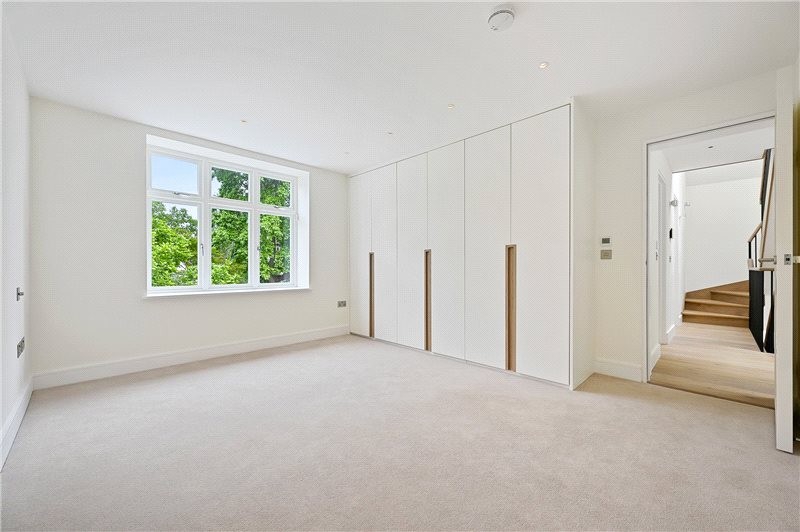 Westmoreland Road, Barnes, London, SW13