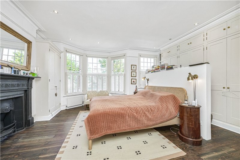 Melville Road, London, SW13