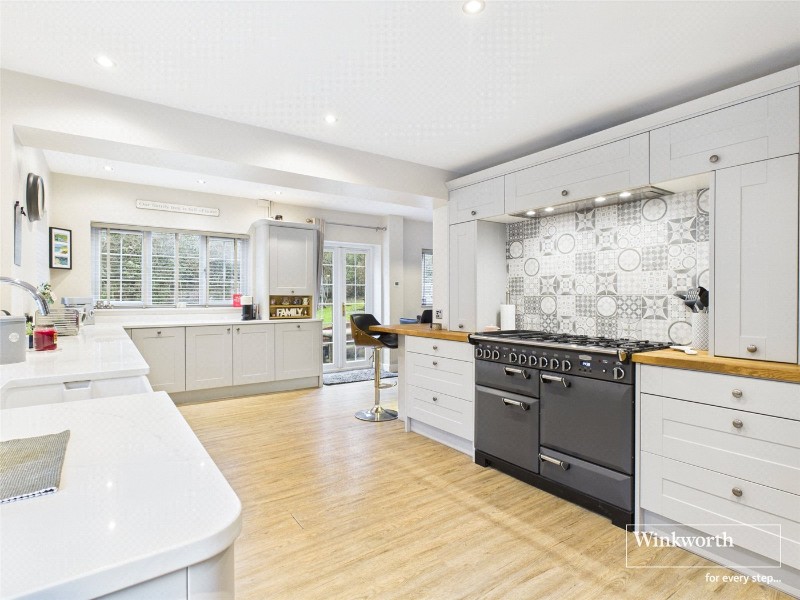 Burys Bank Road, Greenham, Thatcham, Berkshire, RG19