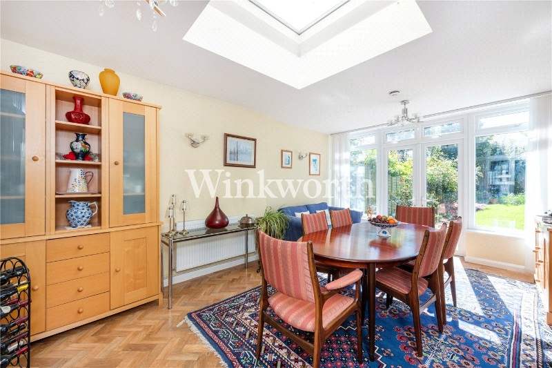 The Grove, London, N13