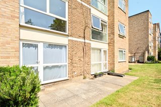 Brackley Road, Beckenham, BR3