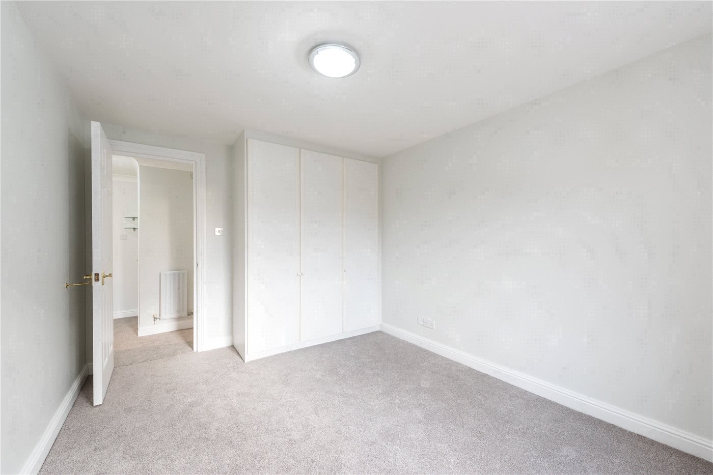 1 bedroom property to rent in Chatsworth Lodge, Bourne Place, London
