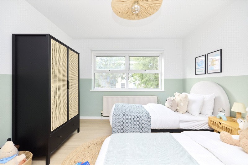 Tollington Place, London, N4
