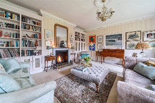 Croft Lane, Crondall, Farnham, Hampshire, GU10