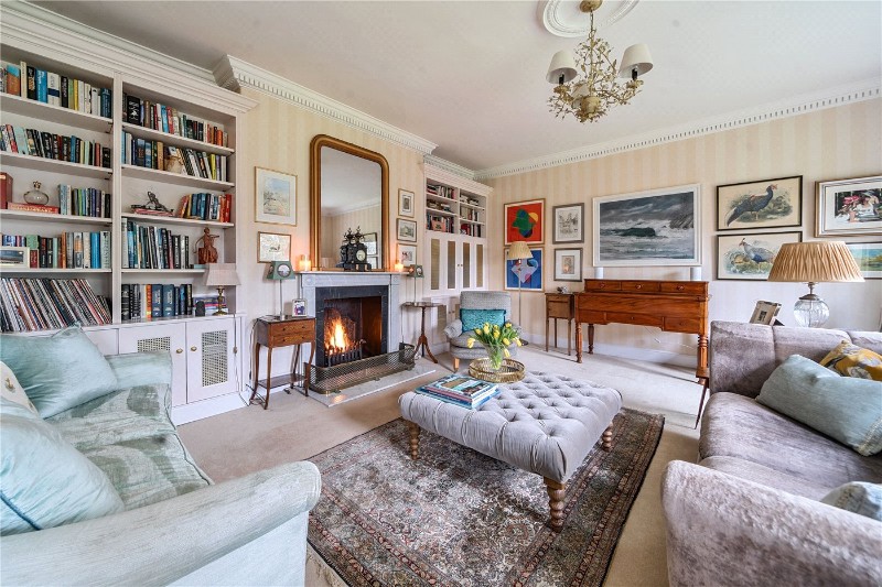 Croft Lane, Crondall, Farnham, Hampshire, GU10
