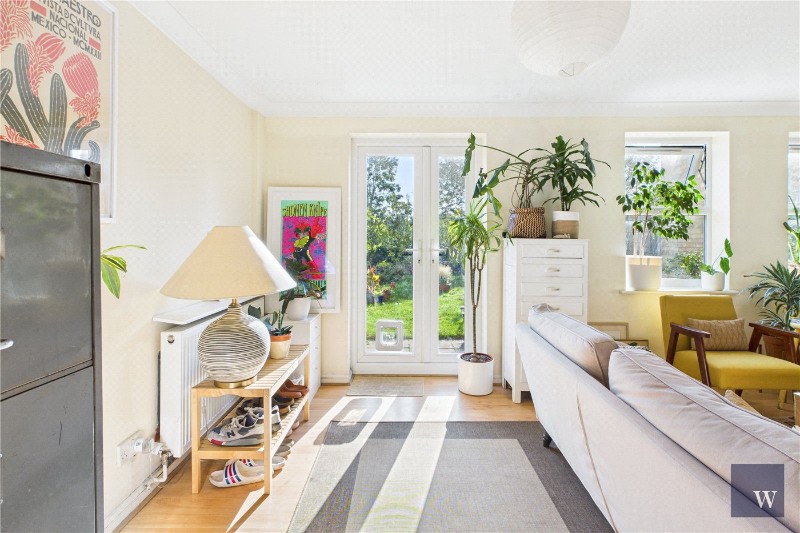 Peregrine Court, London, SW16