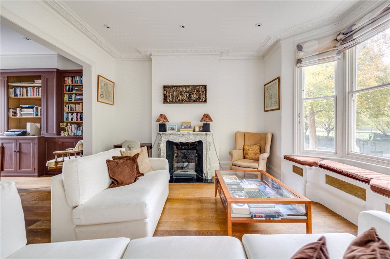 Favart Road, London, SW6