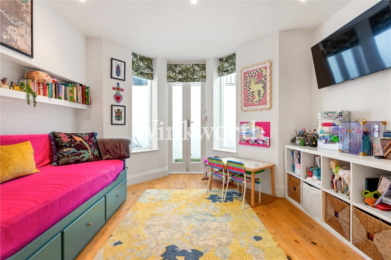 Digby Crescent, London, N4