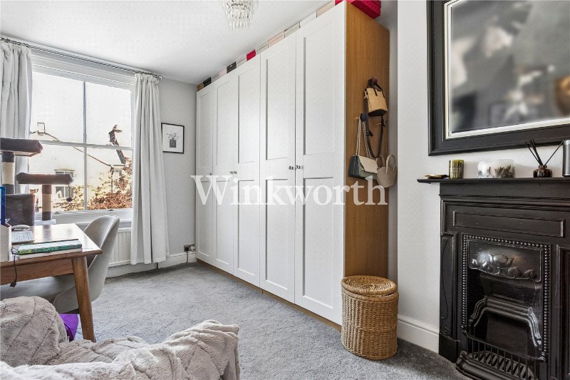 Russell Avenue, London, N22