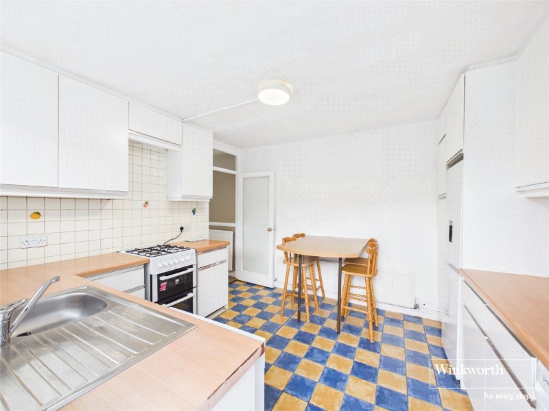 Salmon Street, Kingsbury, NW9