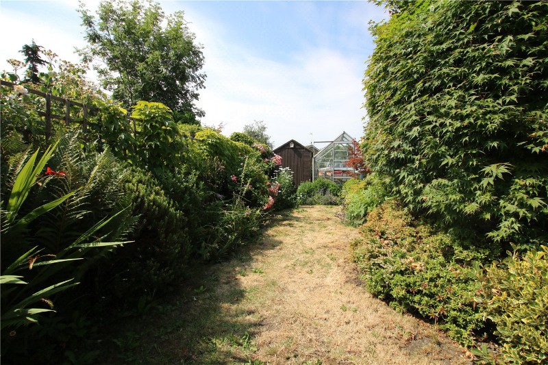 Peppard Road, Emmer Green, Reading, Berkshire, RG4