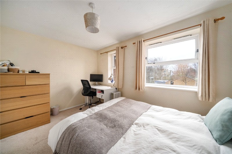 Henry Doulton Drive, London, SW17