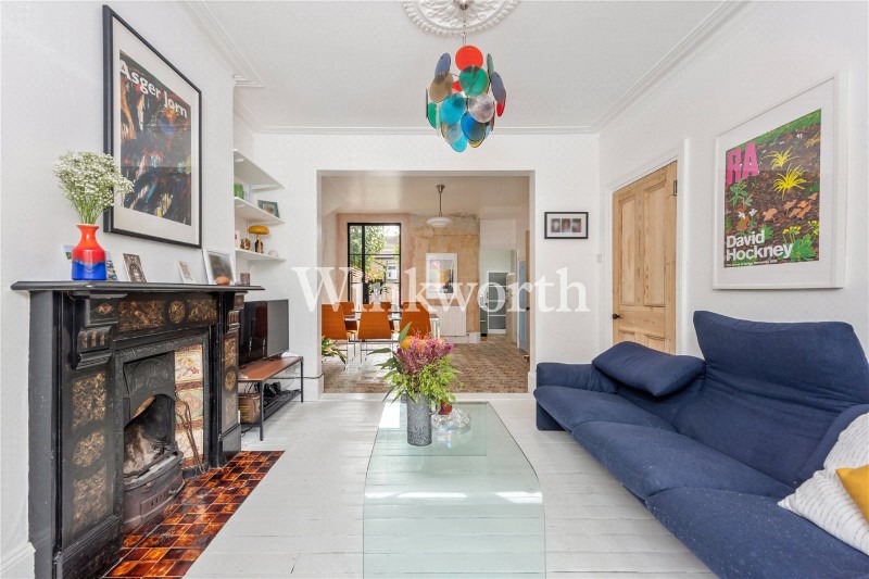 Greyhound Road, London, N17
