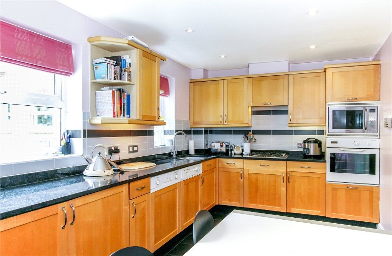 Parkgate Mews, London, N6