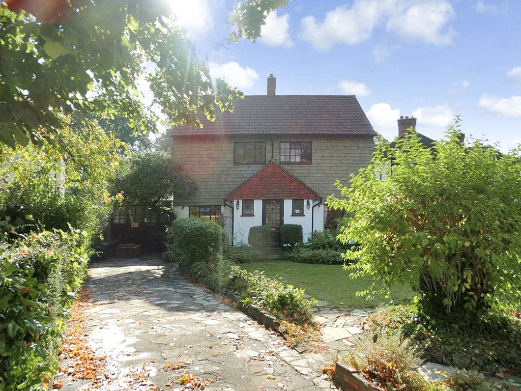 3 bedroom property for sale in Kings Hall Road, Beckenham, BR3 (Ref BEK150299) £849,950