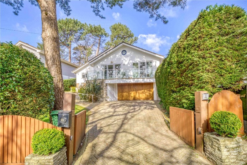 De Redvers Road, Lower Parkstone, Poole, Dorset, BH14