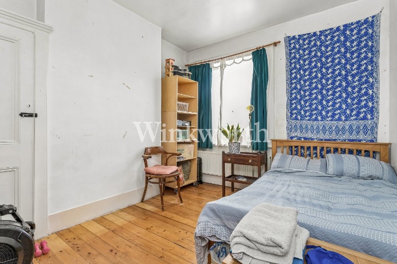 Willoughby Road, London, N8