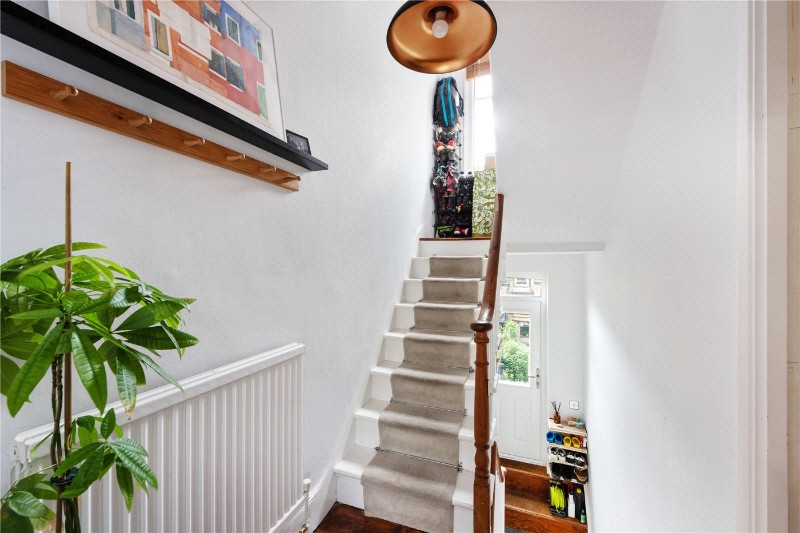 Benwell Road, London, N7