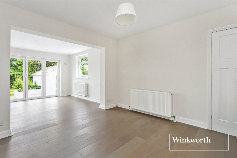 Leeside, Barnet, EN5